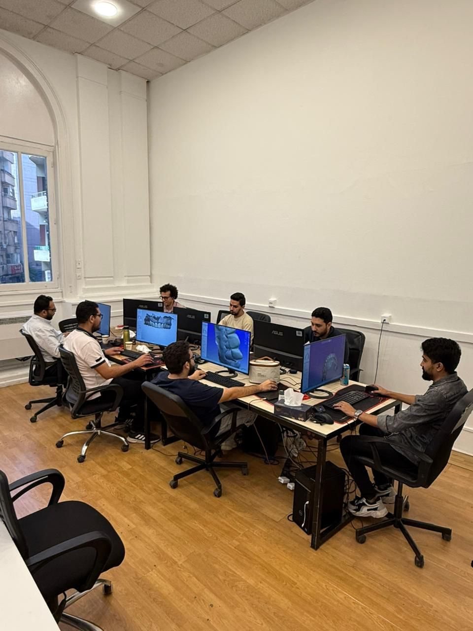Classroom digital dentistry training session