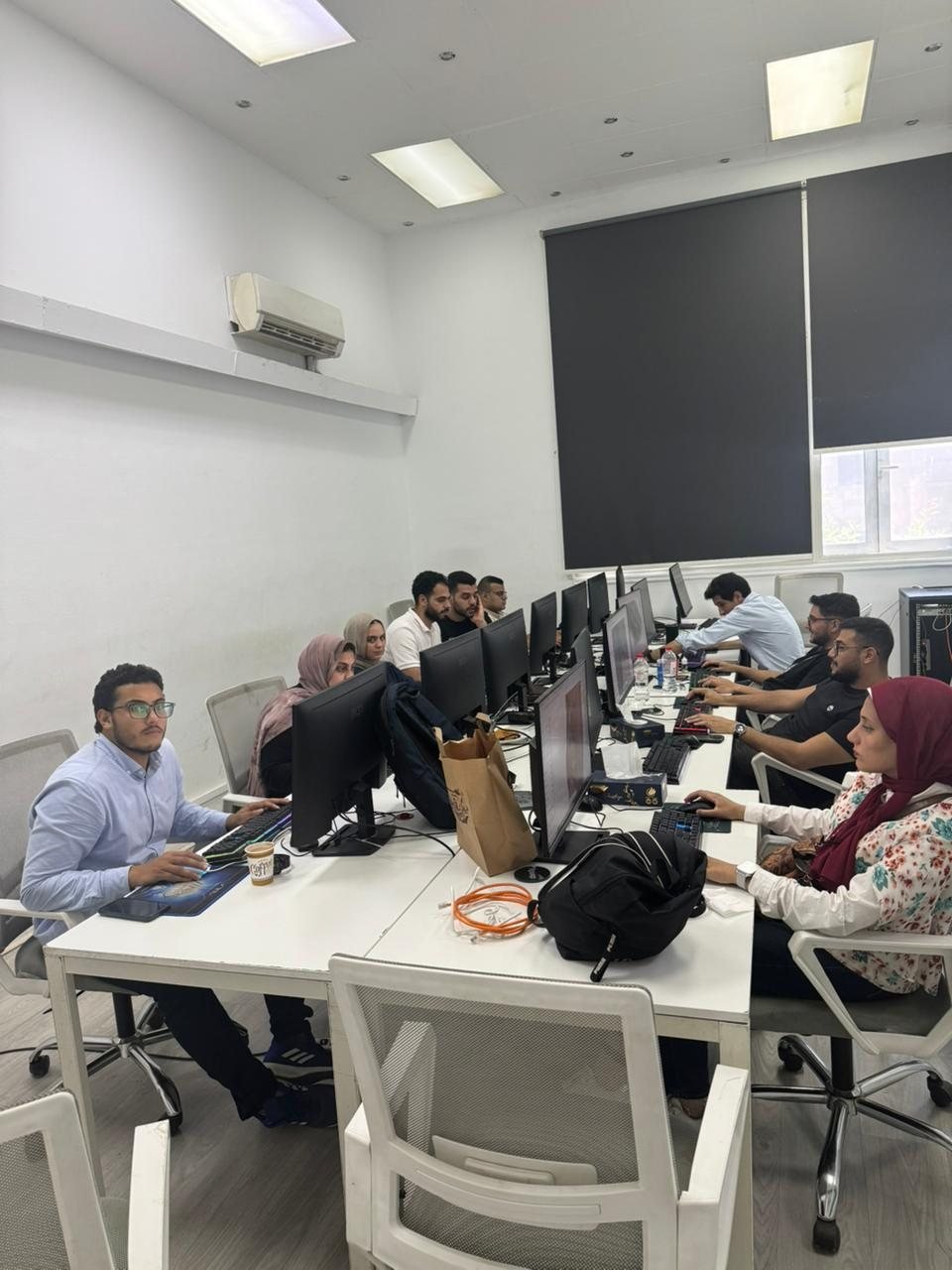 Focused hands-on CAD design learning session